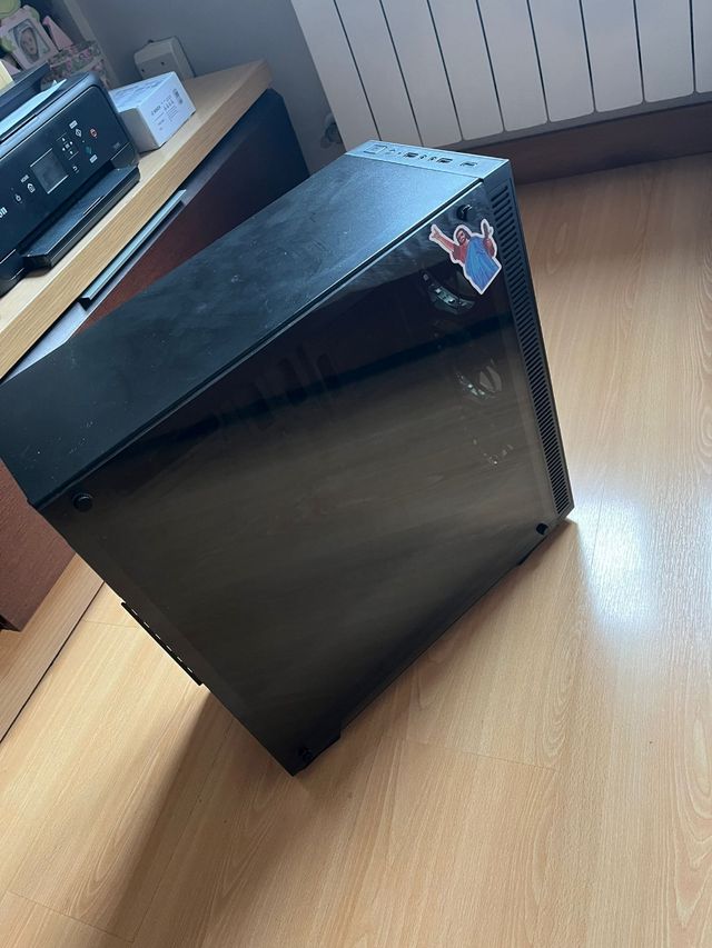 Torre ordenador + refrigeracion