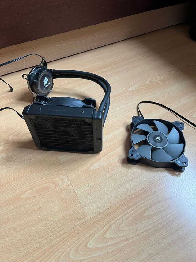 Torre ordenador + refrigeracion