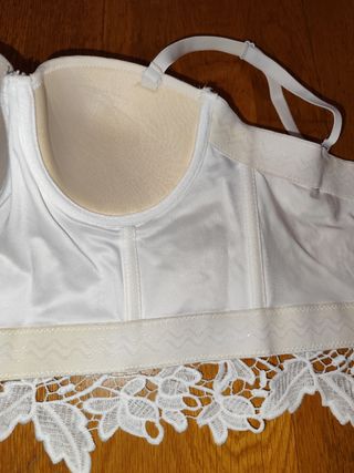 Crop top blanco encaje