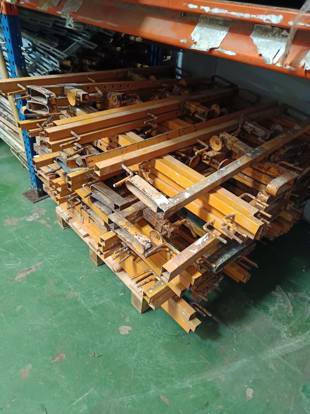 Barandillas sargentos postes