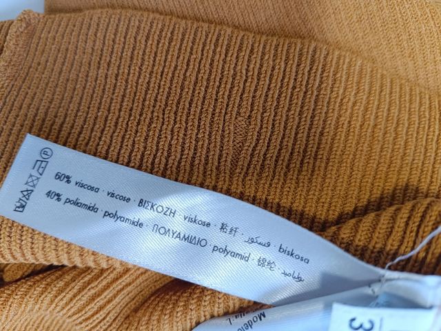 Jersey de punto sin mangas de Uterqüe