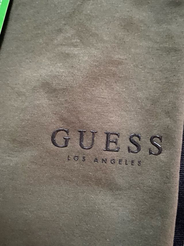 Camiseta Guess (Talla xl)