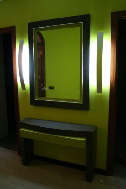 Dos lámparas apliques pared