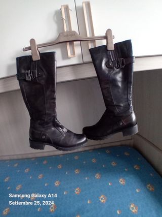 stivali nero giardini donna