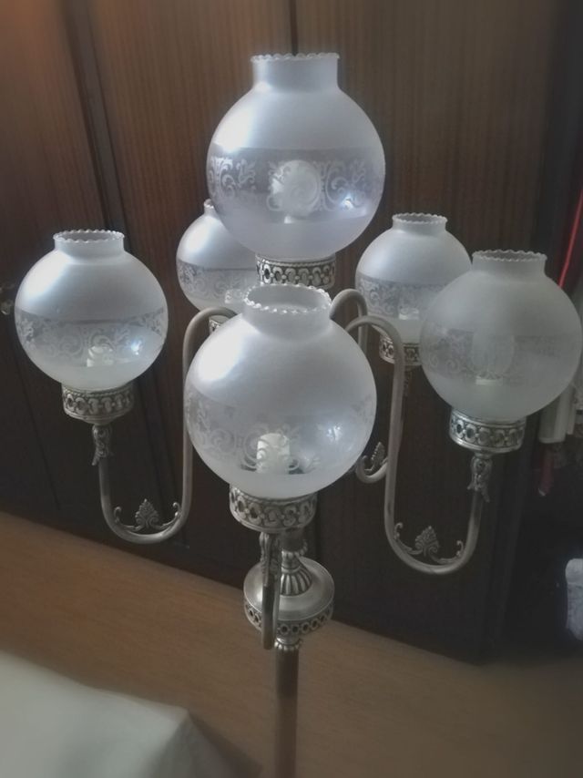 Lámpara de pie vintage