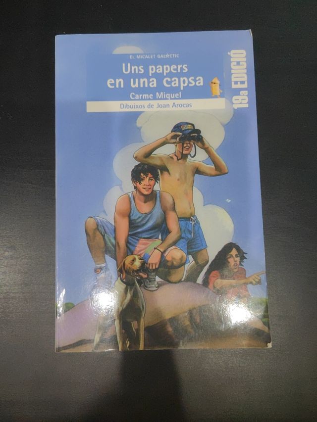 Alcuni fogli in uno strato 