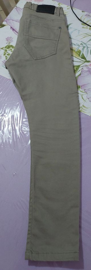 Pantalone e camicia beige 12-14