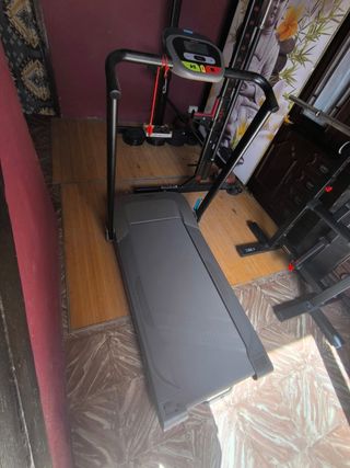 Cinta de andar plegable W500 amortiguada