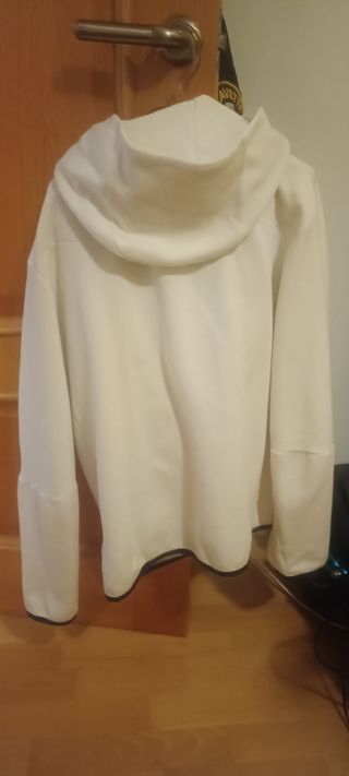 Chandal tech blanco
