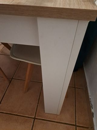 Mesa comedor extensible + 4 sillas