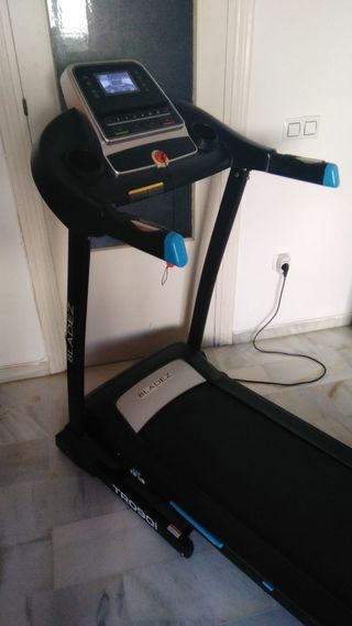 Cinta de correr TR090i Bladez Fitness
