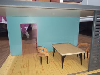 Casa muñecas de madera