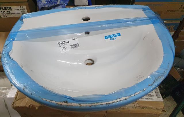 LAVABOS VICTORIA ROCA