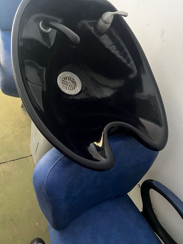 Lavacabezas con sillón incorporado