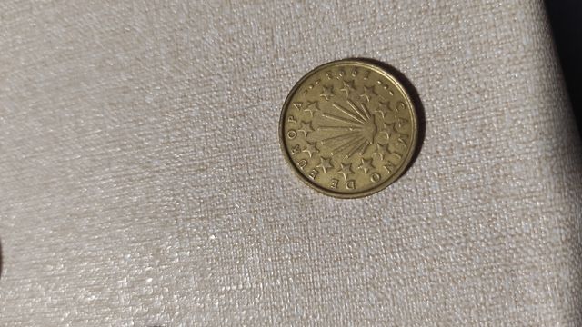 Monedas antiguas de 1,5,25,500 ptas