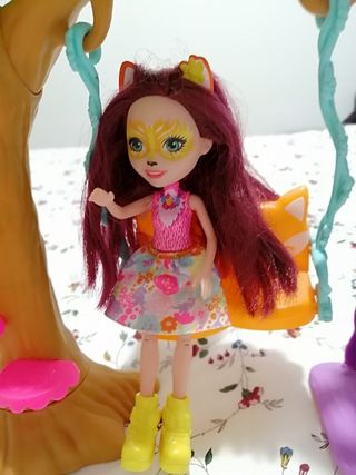 Muñeca Enchantimals con Jardin divertido