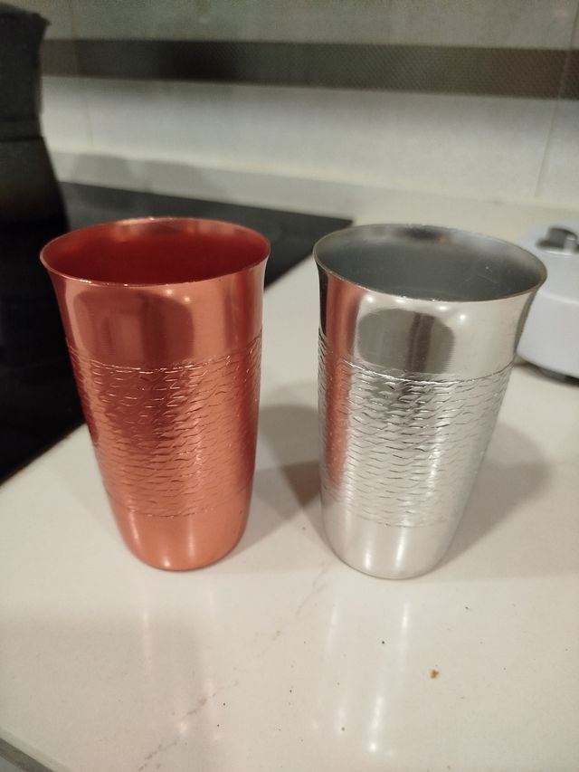 Vasos de aluminio.