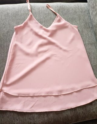 Blusa elegante de tirantes