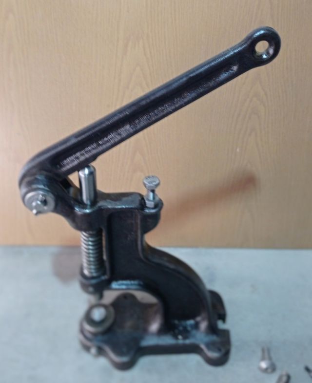 REMACHADORA PRENSA MANUAL 

