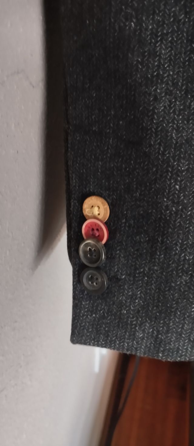 AMERICANA / BLAZER DESIGUAL