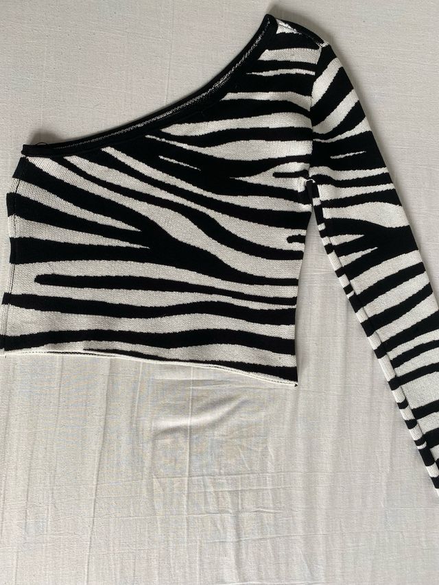Top asimétrico estampado zebra 🦓