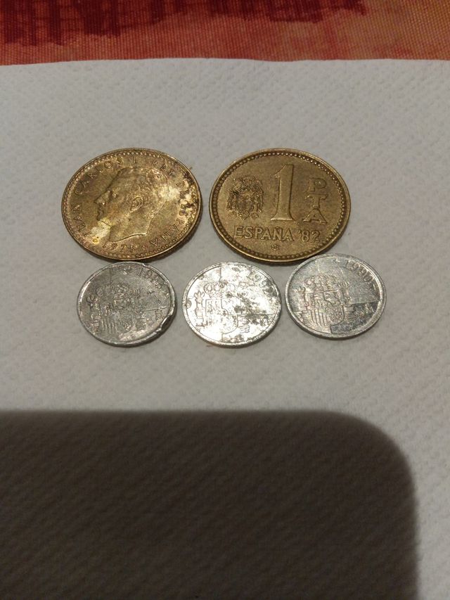 Lote de 5 monedas de pesetas