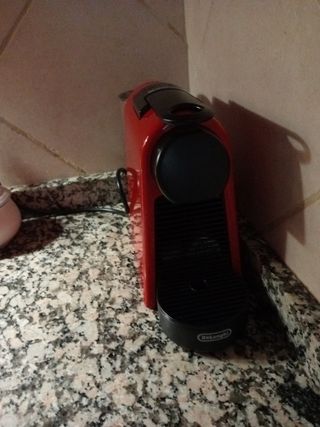 Cafetera de cápsulas Nespresso Delonghi 
