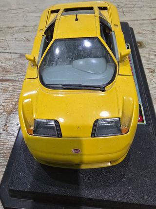 Burago 1:24 Bugatti EB 110 1991 yellow