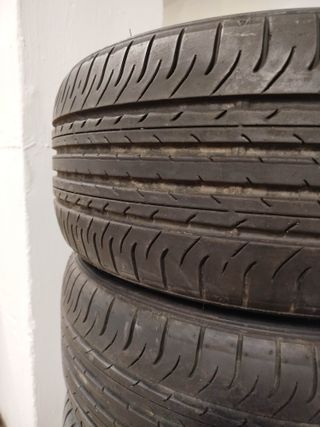 Neumaticos Dunlop 225/40/18