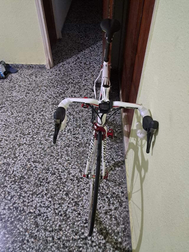 Bici de carrera SPECIALIZED