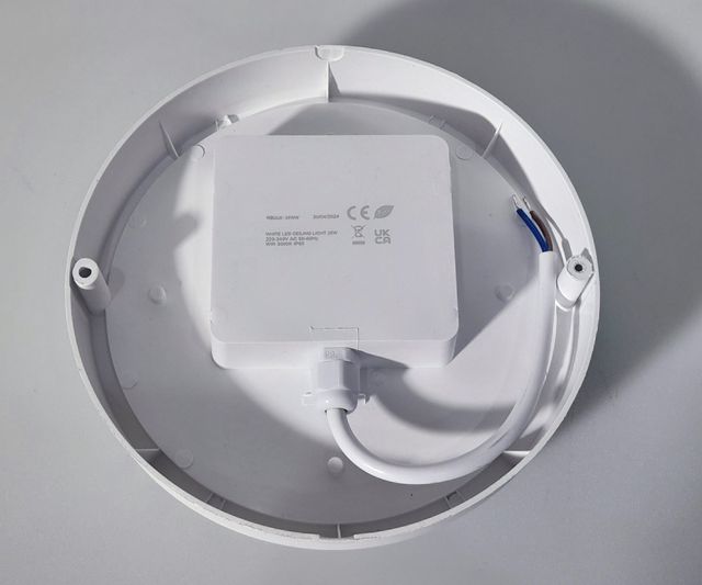 Lámpara LED atornillable pared 25W; 3000K