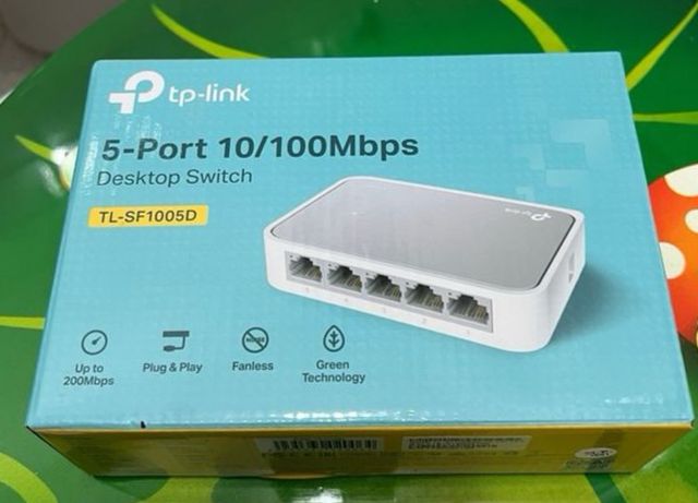 Switch 5-Port 10/100Mbps