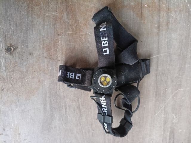 SE VENDE LINTERNA FRONTAL LED