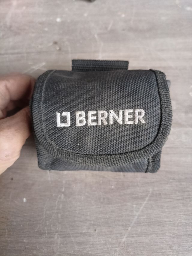 SE VENDE LINTERNA FRONTAL LED