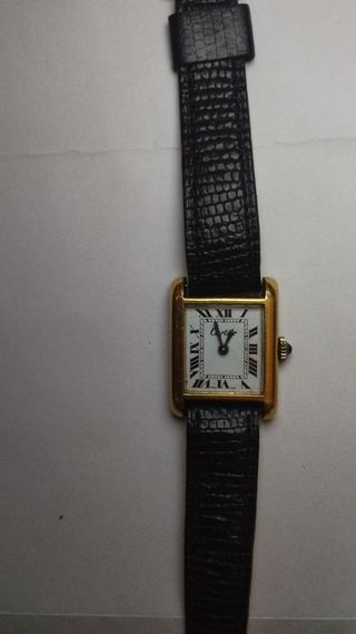 Se vende reloj de mujer antiguo cartier.
