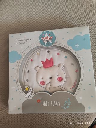 Libro de nacimiento bebé