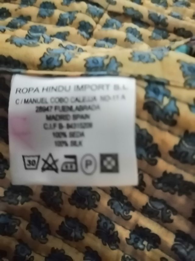 Chaqueta guatada Seda 100 %