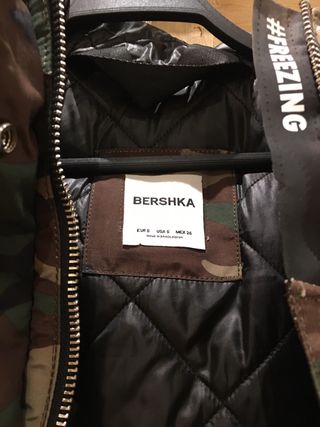 CHAQUETA DEL BERSHKA 