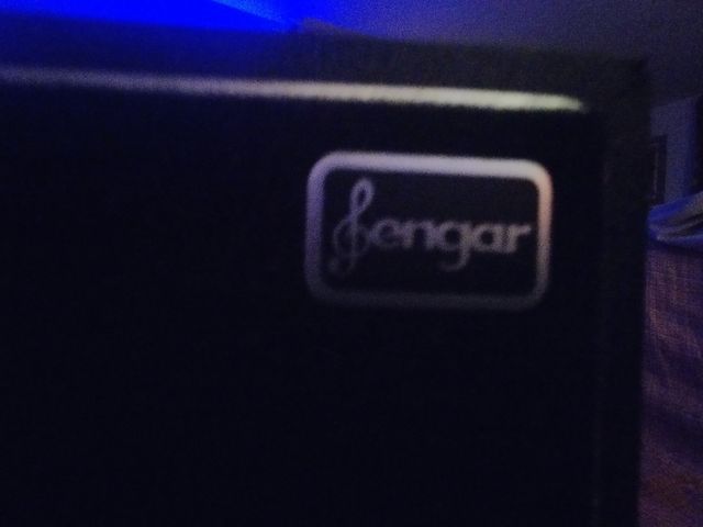 Altavoz antiguo vintage madera