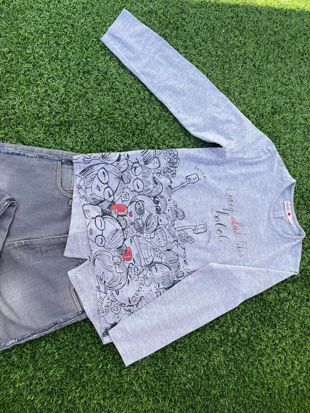 Conjunto de pantalon y sueter