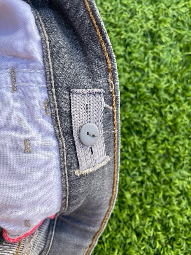 Conjunto de pantalon y sueter