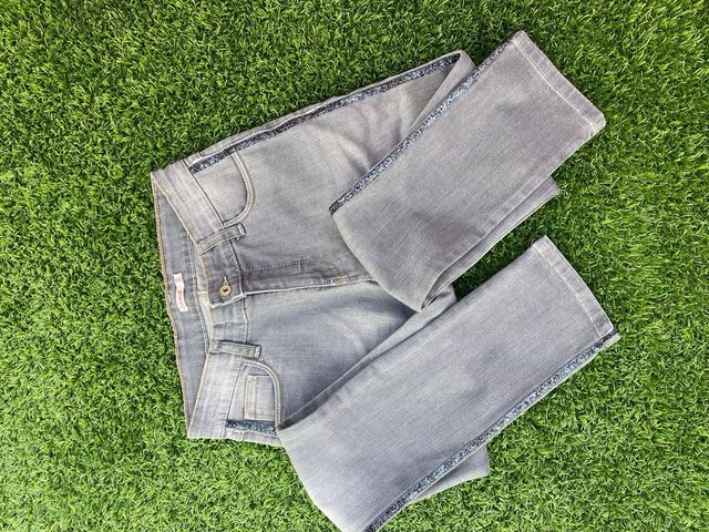 Conjunto de pantalon y sueter