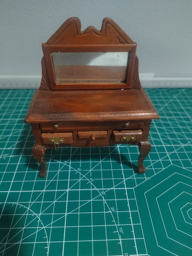 Muebles miniatura escala 1:12