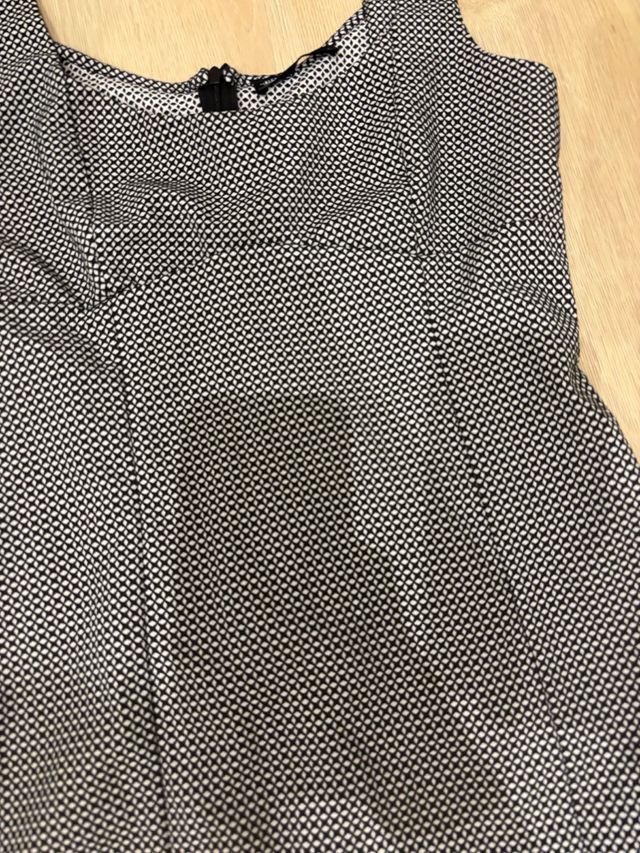 Vestido negro corto de Pull & Bear