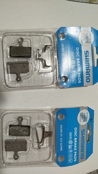 2 juegos de pastillas de freno Shimano