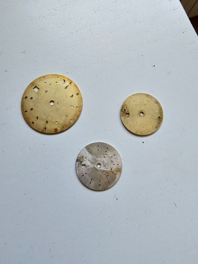 Lotto quadranti Longines, Seiko Ufo e movimenti