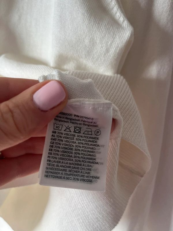 Cardigan básico de H&M. Viscose. Talla L