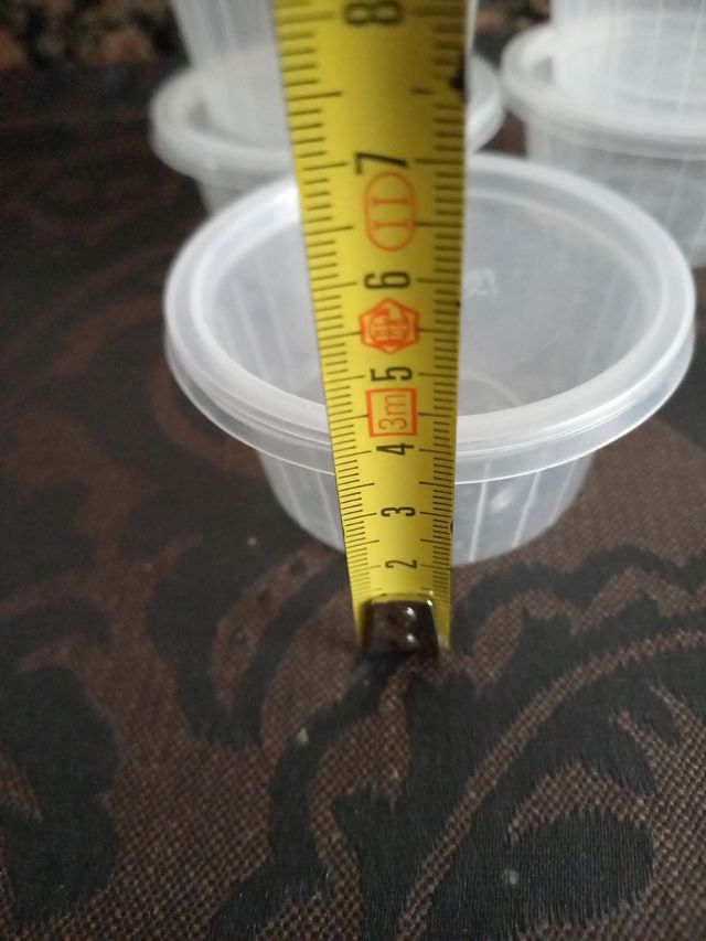 10 envases de plástico herméticos pequeños