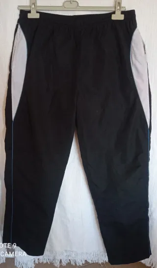 Chaqu deporthombre y pantalones (no envio)
