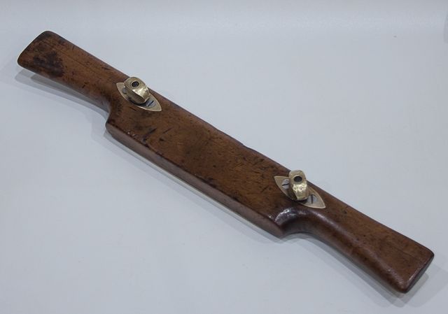 BASTREN AJUSTABLE PEUGEOT AINES.